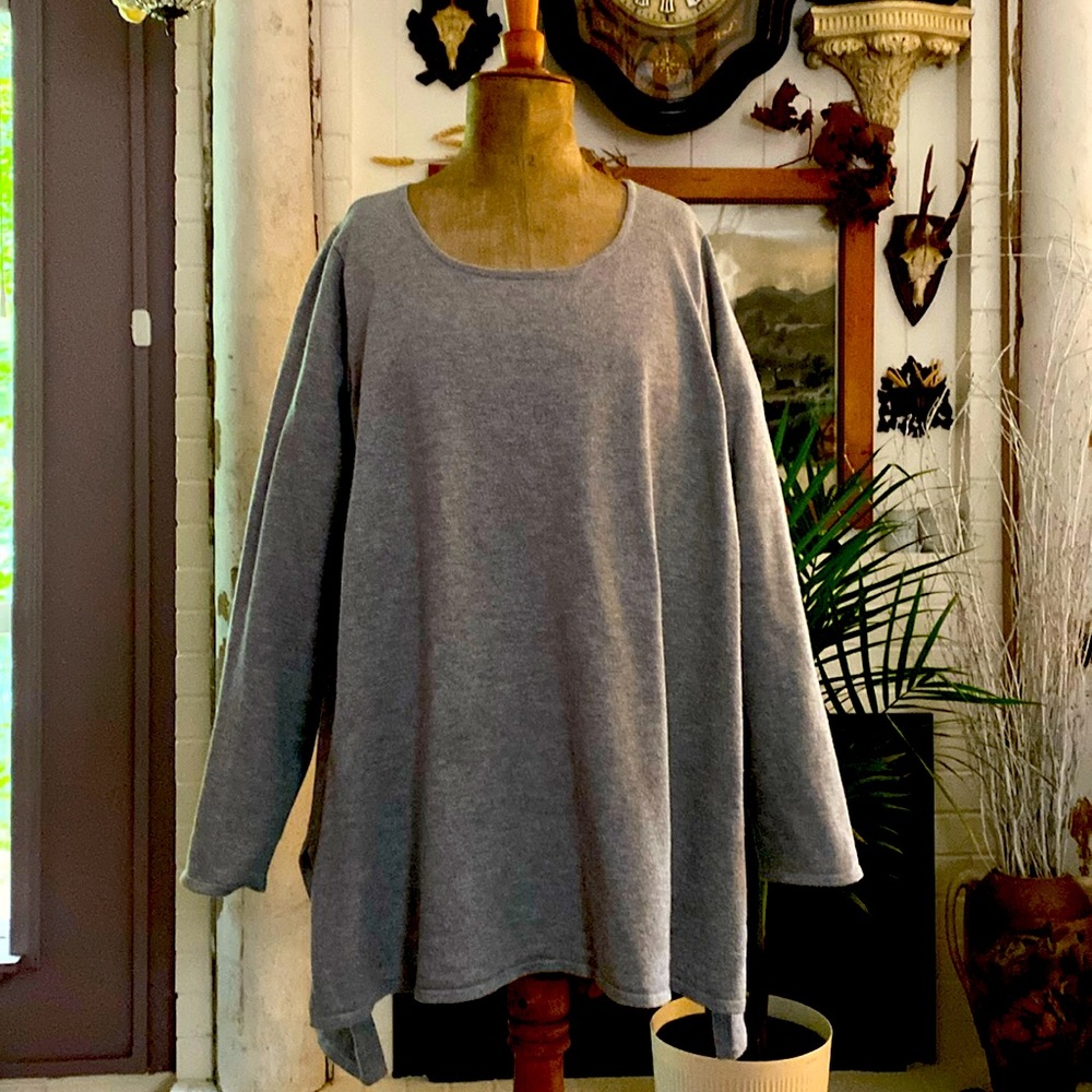 Premise brand XL gray pull over high low long sweater